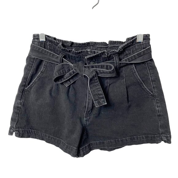 AMERICAN EAGLE Paper Bag Belted Waist Black Wash Mom Shorts Women's Size 4 - Picture 1 of 7